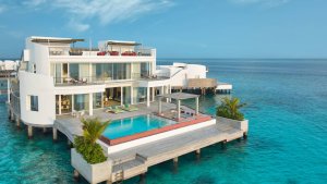 Three Bedroom Olhahali Water Retreat with Pool
