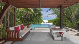 Deluxe Beach Pool Villa