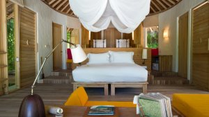 Family Ocean Beach Villa with Pool