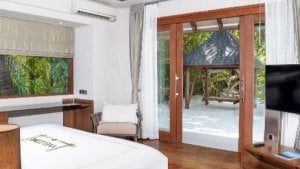 Deluxe Sunset Beach Villa with Pool