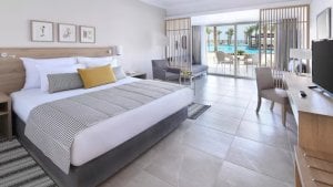 Deluxe Family Queen or Twin Bed Pool & Sea View