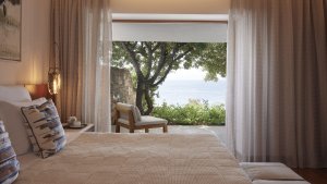 Presidential Waterfront One-Bedroom Villa