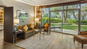 Family Corner Suite s jacuzzi