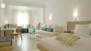 Superior Room with Sharing Pool