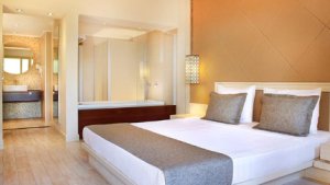 Sea View Suite