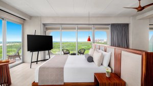 Vantage Club Master Suite Golf & Ocean View