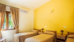 CLASSIC SUITE WITH POOL VIEW