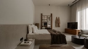 Suite with private pool