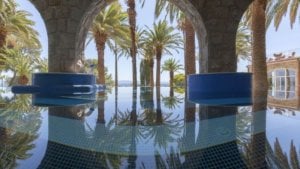 Junior Suite deluxe (swim up pool, morská strana)