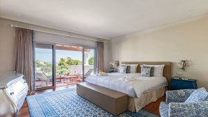 Penthouse Suite