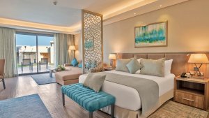 Suite King Bed with Garden view