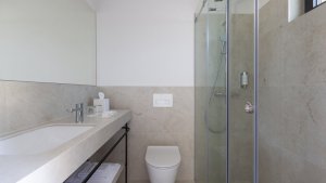 Dvojlôžková izba standard plus (balkón, morská strana)