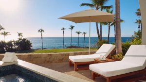 Oceanfront Plunge Pool Room