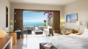 DELUXE SEA VIEW ROOM