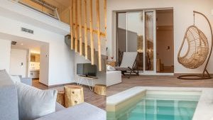 Maisonette swim up