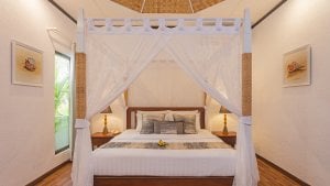 Deluxe Beachfront Room