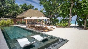 Three Bedroom Beach Residence With Pool