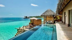 Water Villa With pool