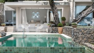 2-BEDROOM VILLA WATERFRONT PRIVATE POOL