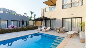 Executive Pool Suite- Posh Club