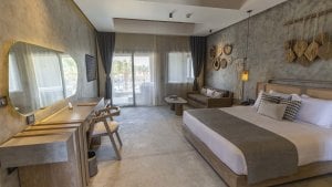 Tucana Jacuzzi Suite- Posh Club