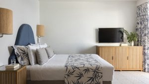Mythica Maisonette with Sharing Pool and sea view