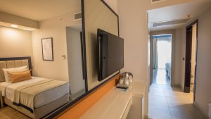 Family Room - Side Sea View