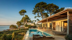 V Level Presidential Villa for 4+1 with private pool