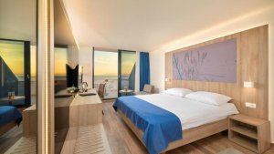 Dvojlôžková izba comfort s možnosťou prístelky, výhľad na more (hotel)