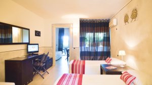 Relax Family Rooms
