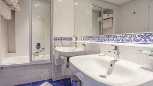 Economy double room