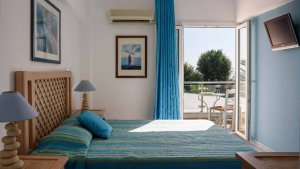 Classic double room with sea view