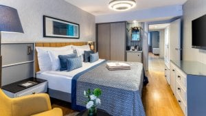 Deluxe Family Suite