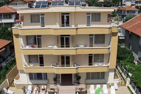 Hotel Larisa