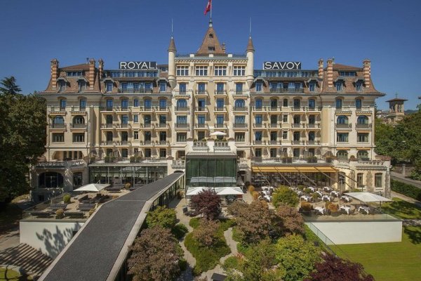 Royal Savoy Hotel & Spa
