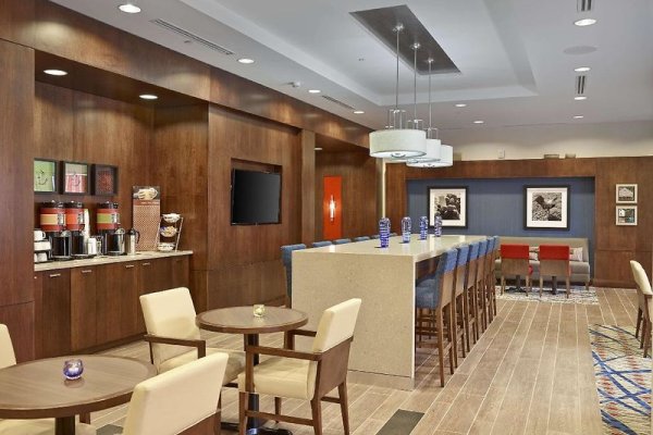 Hampton Inn by Hilton Halifax Downtown