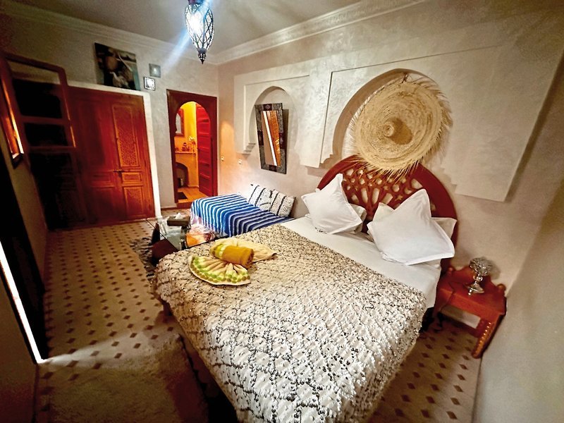 Riad Jenan Adam
