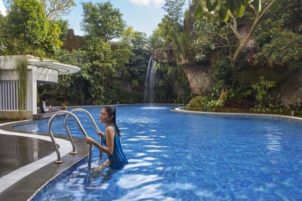Jambuluwuk Malioboro Hotel Yogyakarta