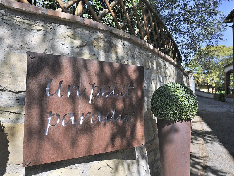 Un Petit Paradis