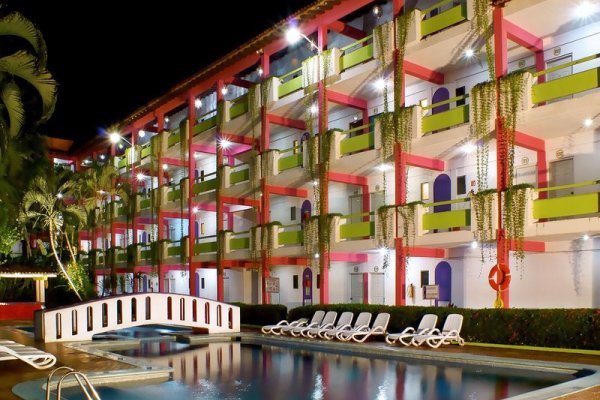 Decameron Los Cocos Guayabitos, Ramada AllInclusive Resort