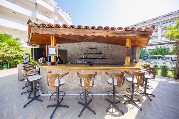 My Dream Hotel