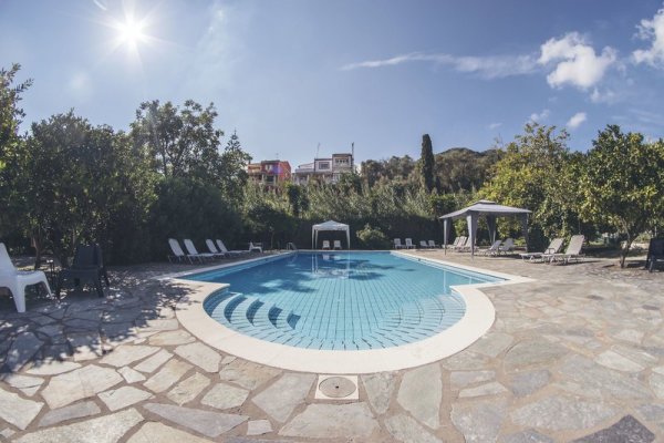 Orange Grove Villas & Suite