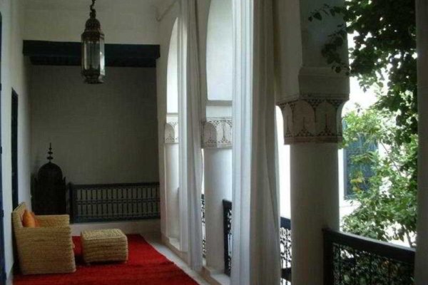 Riad Dar Sara & Sara Srira