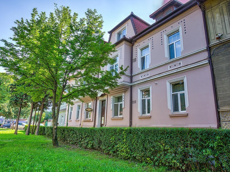 Ambient Residence