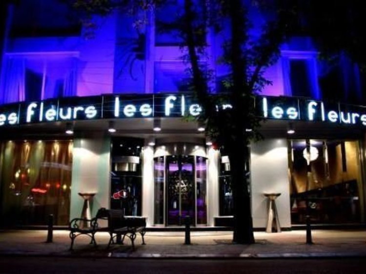 Les Fleurs