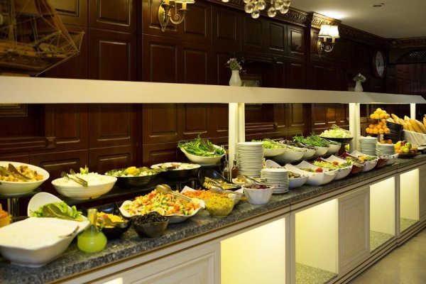 Buyuk Hamit Hotel