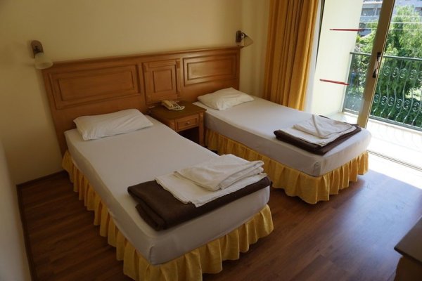 Sinem Hotel