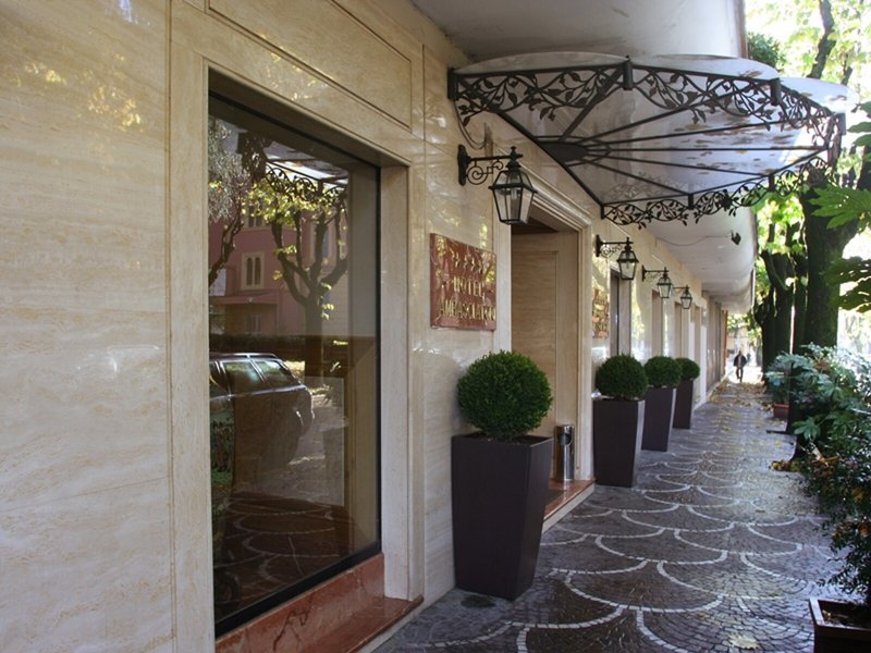 Ambasciatori Place Hotel
