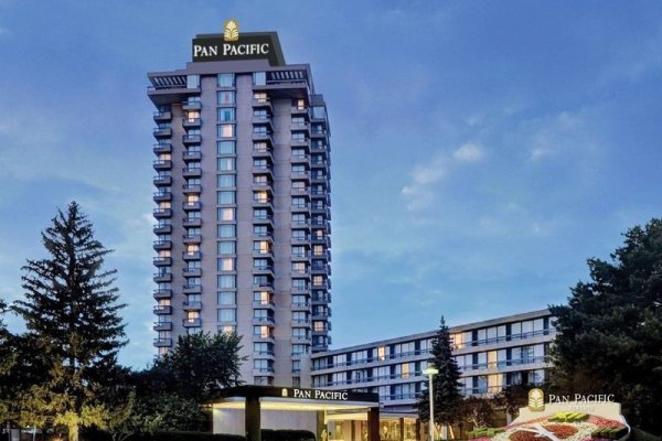 Pan Pacific Toronto