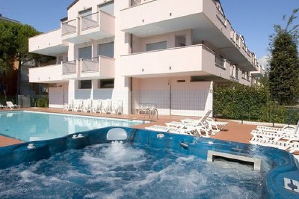 Residence Bosco Canoro West